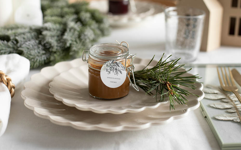 Für den Weihnachtsbasar wurde eine Spekulatius Creme zubereitet