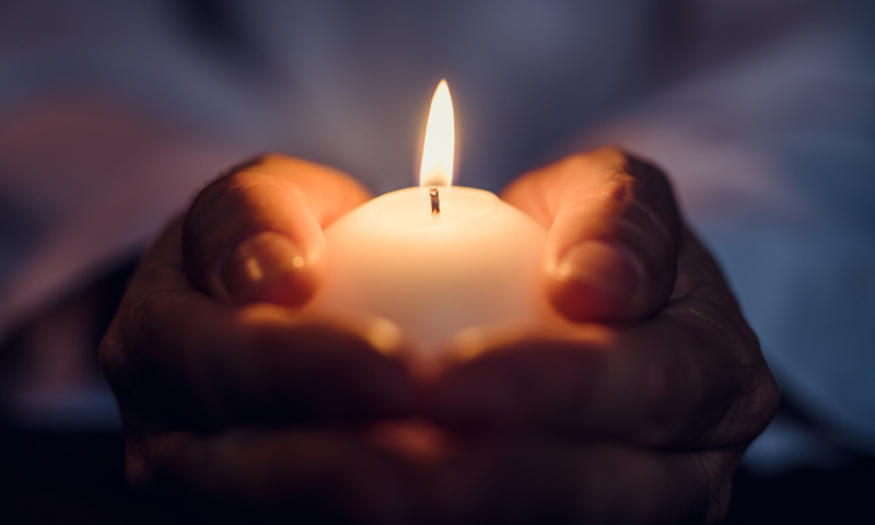 Kerze Trauer Bild: A Guiding Light in Times of Grief