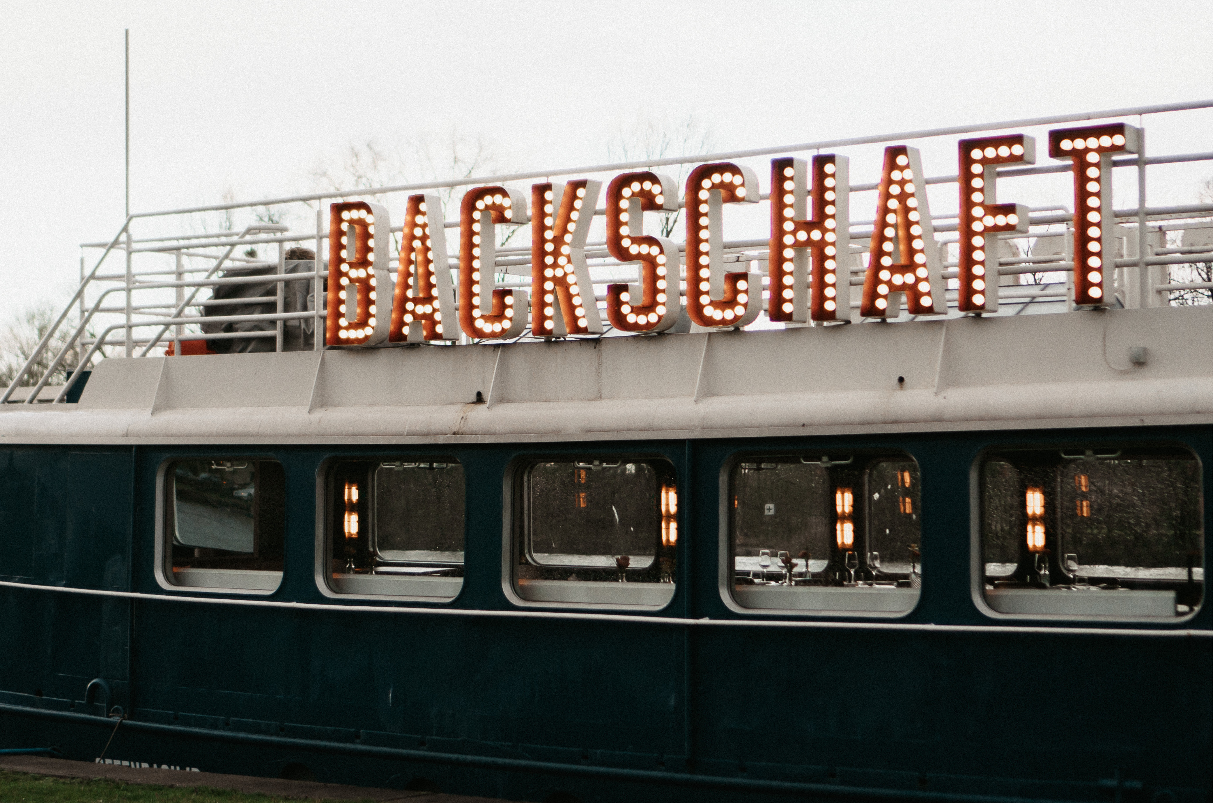 Location Backschaft für Hochzeit auf dem Wasser